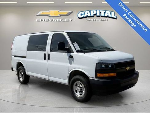 Used 2023 Chevrolet Express 2500 w/ Driver Convenience Package RWD image 7