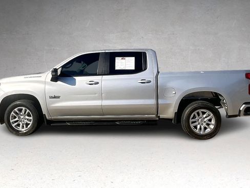 Used 2021 Chevrolet Silverado 1500 RST image 3