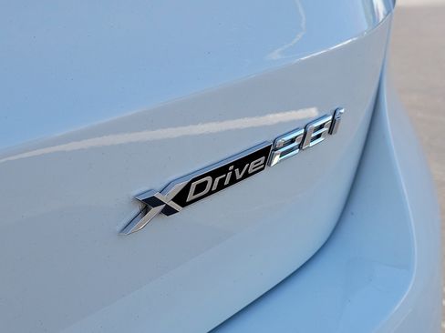 Used 2025 BMW X1 xDrive28i image 6