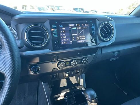 Used 2019 Toyota Tacoma TRD Sport image 27