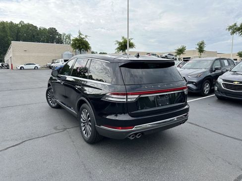 Used 2022 Lincoln Aviator Reserve AWD/4WD image 8