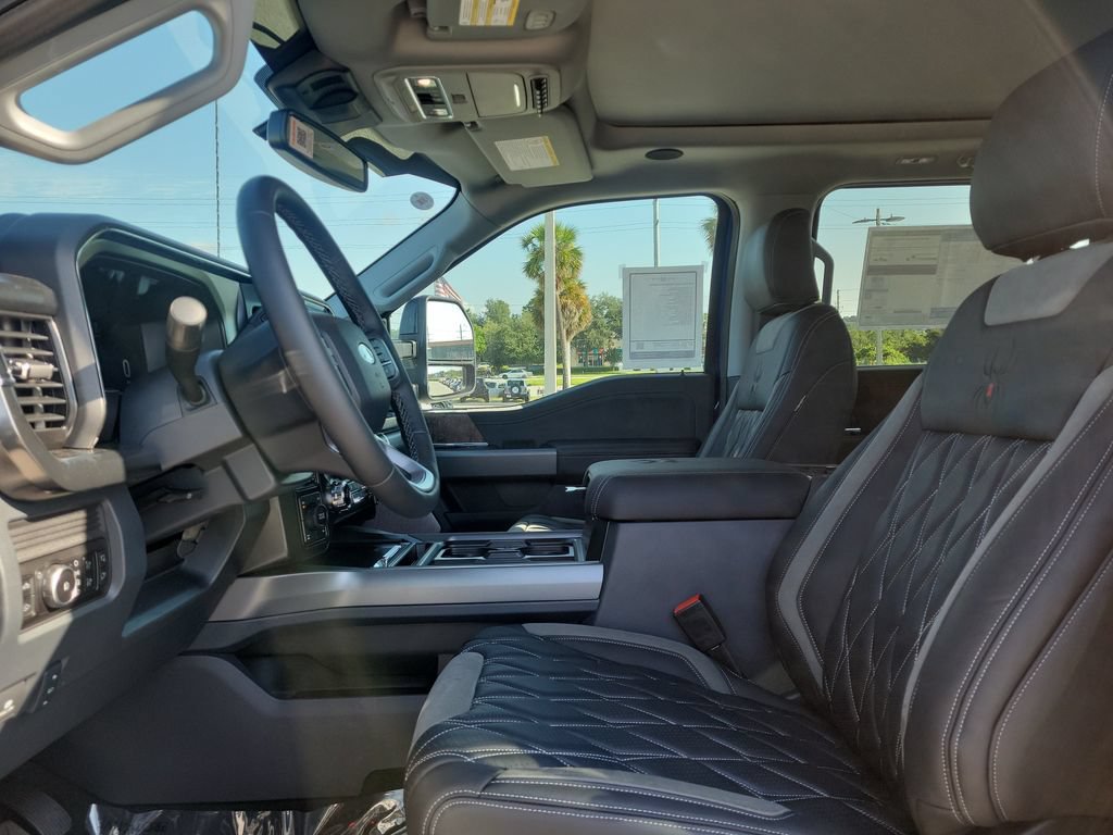 New 2026 Ford F250 Lariat w/ Black Appearance Package AWD/4WD image 14