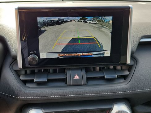 Used 2025 Toyota RAV4 LE image 27