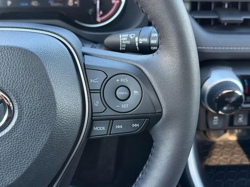 Used 2023 Toyota RAV4 XLE w/ Convenience Package image 24
