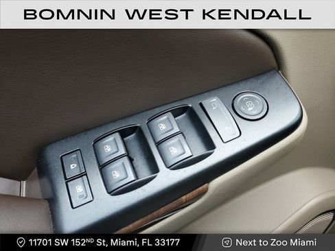 Used 2018 Chevrolet Suburban LS image 15