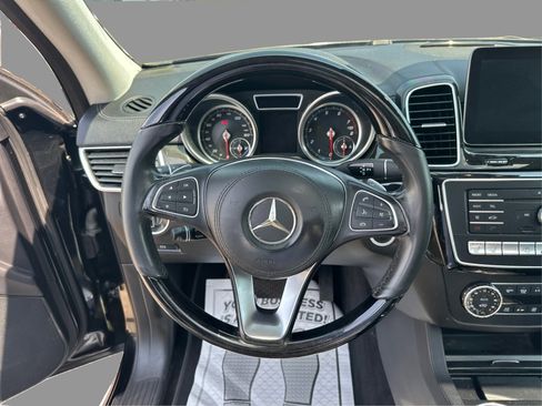 Used 2018 Mercedes-Benz GLS 550 4MATIC w/ Driver Assistance Package image 20