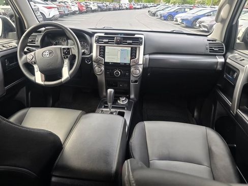 Certified 2022 Toyota 4Runner SR5 Premium AWD/4WD image 14
