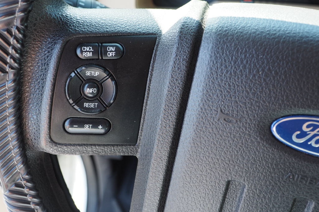 Used 2015 Ford F250 XLT w/ Camper Package AWD/4WD image 25