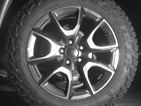 Used 2025 Jeep Compass Trailhawk AWD/4WD image 14