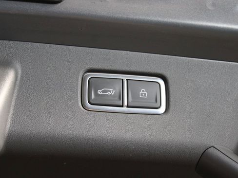 Used 2024 Kia EV9 Light RWD image 44