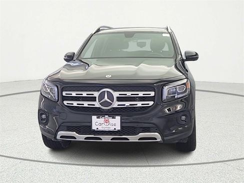 Used 2020 Mercedes-Benz GLB 250 4MATIC image 3