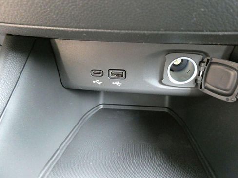 New 2026 Buick Envista Sport Touring w/ Convenience I Package FWD image 24