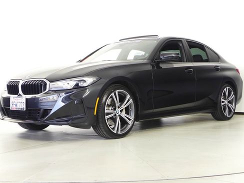Certified 2023 BMW 330i Sedan w/ Driving Assistance Package RWD image 2