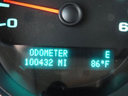 Used 2009 GMC Sierra 1500 SLE w/ Power Pack Plus AWD/4WD image 19