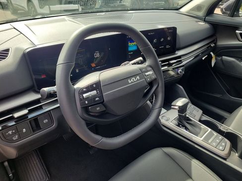 New 2026 Kia Sportage EX FWD image 23