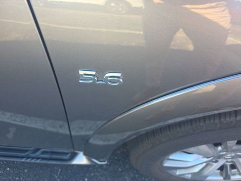 Used 2017 INFINITI QX80 4WD w/ Driver Assistance Package image 3