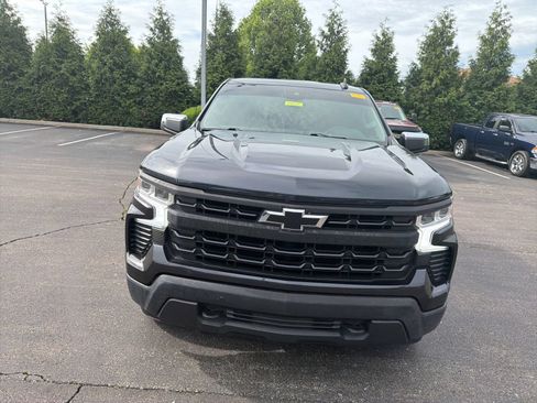 Used 2022 Chevrolet Silverado 1500 LT w/ LPO, Dark Essentials Package AWD/4WD image 7