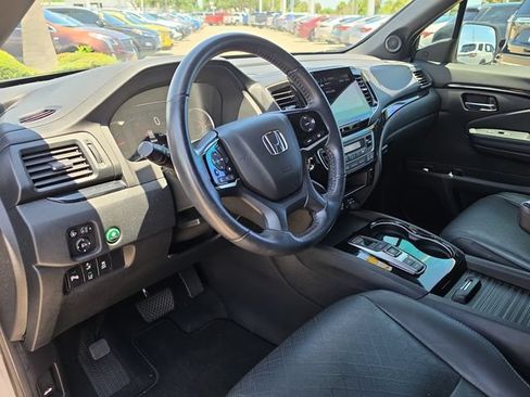 Used 2021 Honda Passport Touring image 18