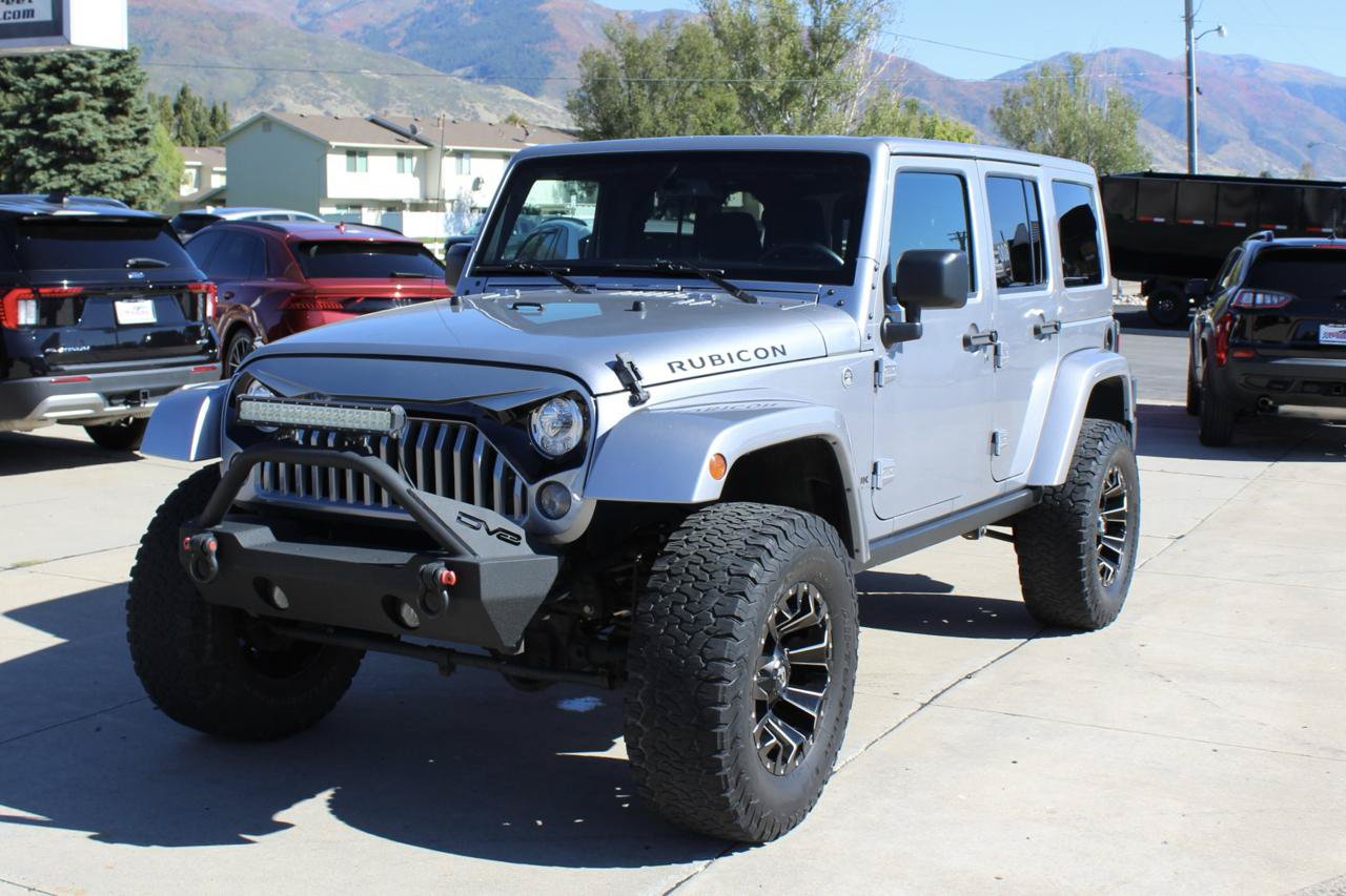 Used 2018 Jeep Wrangler Unlimited Rubicon AWD/4WD image 2