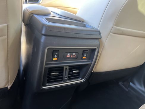 Certified 2024 Nissan Murano Platinum w/ Cargo Package image 18