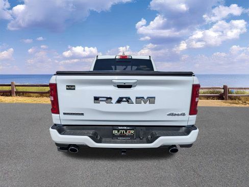 Certified 2025 RAM 1500 Big Horn AWD/4WD image 7