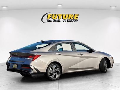 Used 2025 Hyundai Elantra SEL