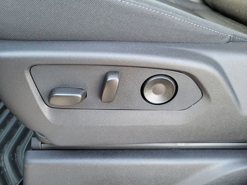 New 2026 GMC Sierra 1500 Elevation image 13