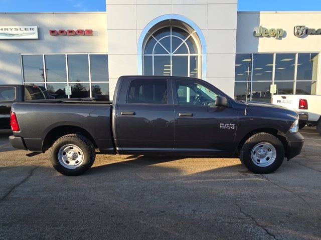 Used 2017 RAM 1500 Tradesman w/ Popular Equipment Group RWD image 3