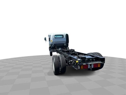 New 2024 Chevrolet Low Cab Forward 5500XD image 6