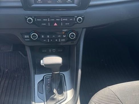 Used 2019 Kia Niro FE image 13