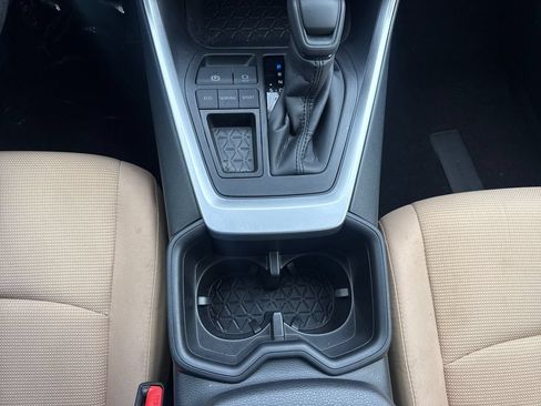 Used 2025 Toyota RAV4 LE FWD image 23