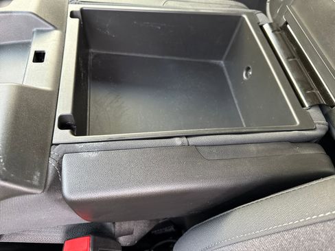 Used 2020 Chevrolet Silverado 1500 LT w/ All-Star Edition image 26