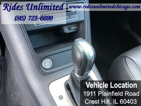 Used 2017 Volkswagen Tiguan SEL FWD image 15
