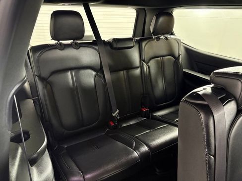 Used 2024 Jeep Wagoneer 4WD image 44