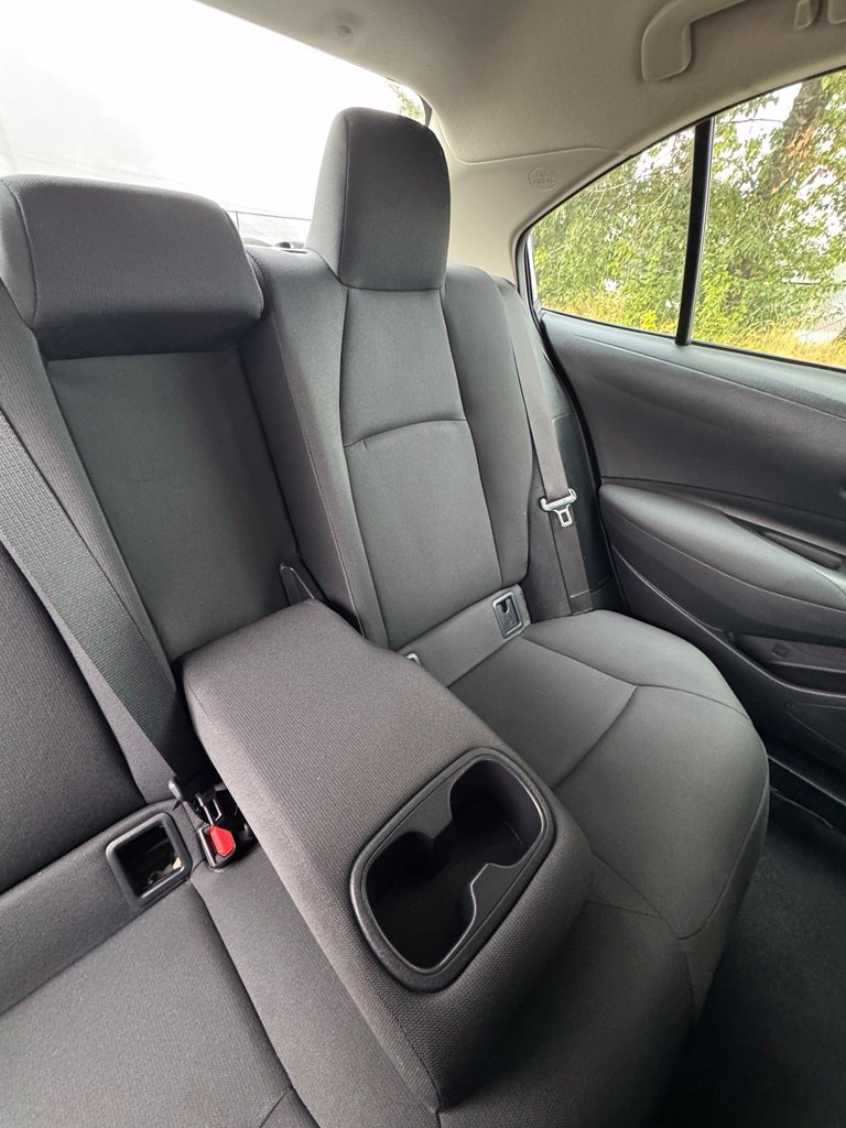 Used 2025 Toyota Corolla LE FWD image 22