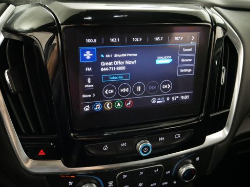 Used 2023 Chevrolet Traverse Premier AWD/4WD image 22