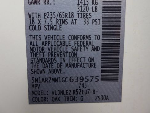 Used 2016 Nissan Pathfinder SV AWD/4WD image 47