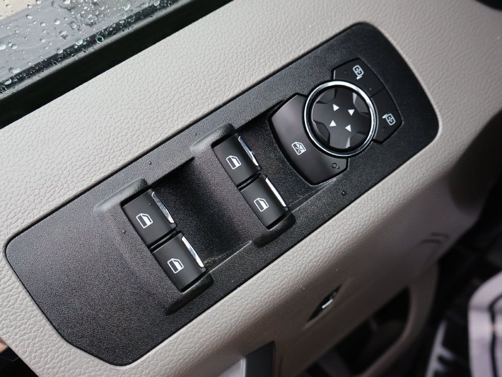Used 2020 Ford F150 XLT w/ Equipment Group 302A Luxury AWD/4WD image 37