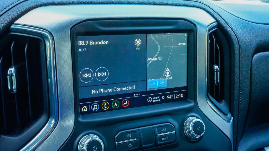 Used 2021 GMC Sierra 1500 SLT w/ SLT Premium Plus Package AWD/4WD image 23