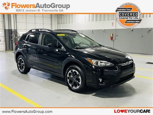Used 2023 Subaru Crosstrek 2.0i Premium image 1
