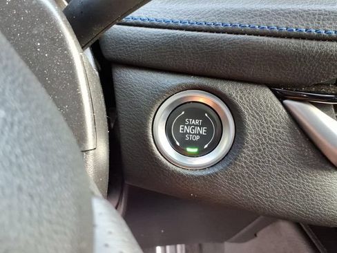 Used 2025 Cadillac XT4 Sport w/ Cold Weather Package FWD image 31