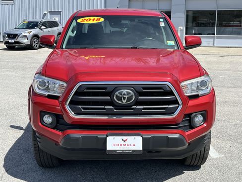 Used 2018 Toyota Tacoma SR5 image 2