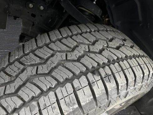 Used 2025 RAM 1500 Big Horn image 39