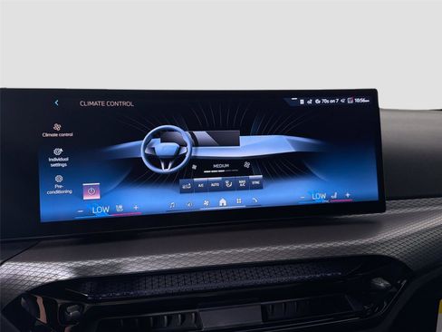 New 2026 BMW 230i Coupe w/ M Sport Package RWD image 16