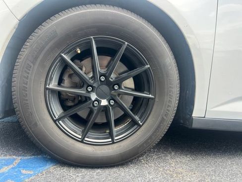 Used 2014 Honda Odyssey EX image 10