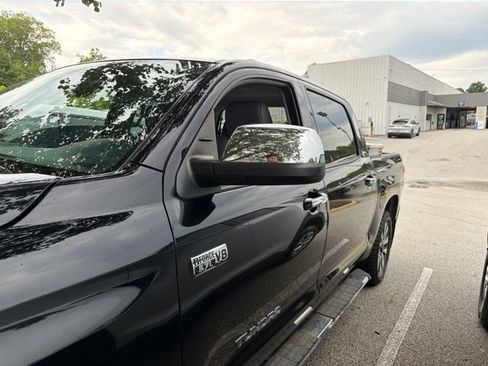 Used 2020 Toyota Tundra Limited w/ Limited Premium Package RWD image 5