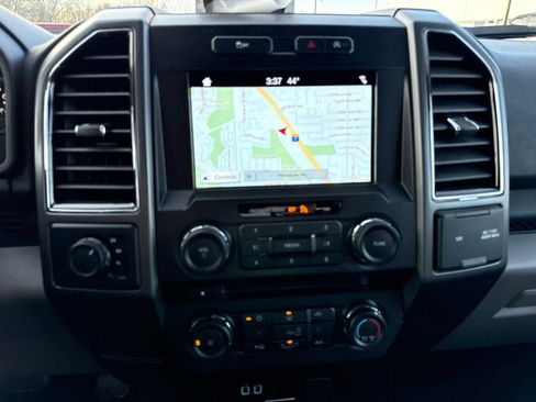 Used 2018 Ford F150 XLT w/ Equipment Group 302A Luxury image 9