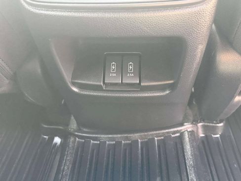 Used 2019 Honda CR-V EX image 29