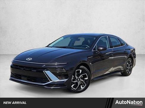 Used 2025 Hyundai Sonata SEL image 1