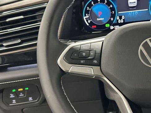 New 2026 Volkswagen Atlas SEL image 9